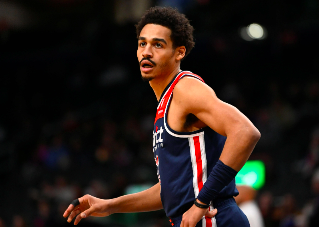 一夜3大交易动态!火箭首笔签约达成,杜兰特交易又有新进展