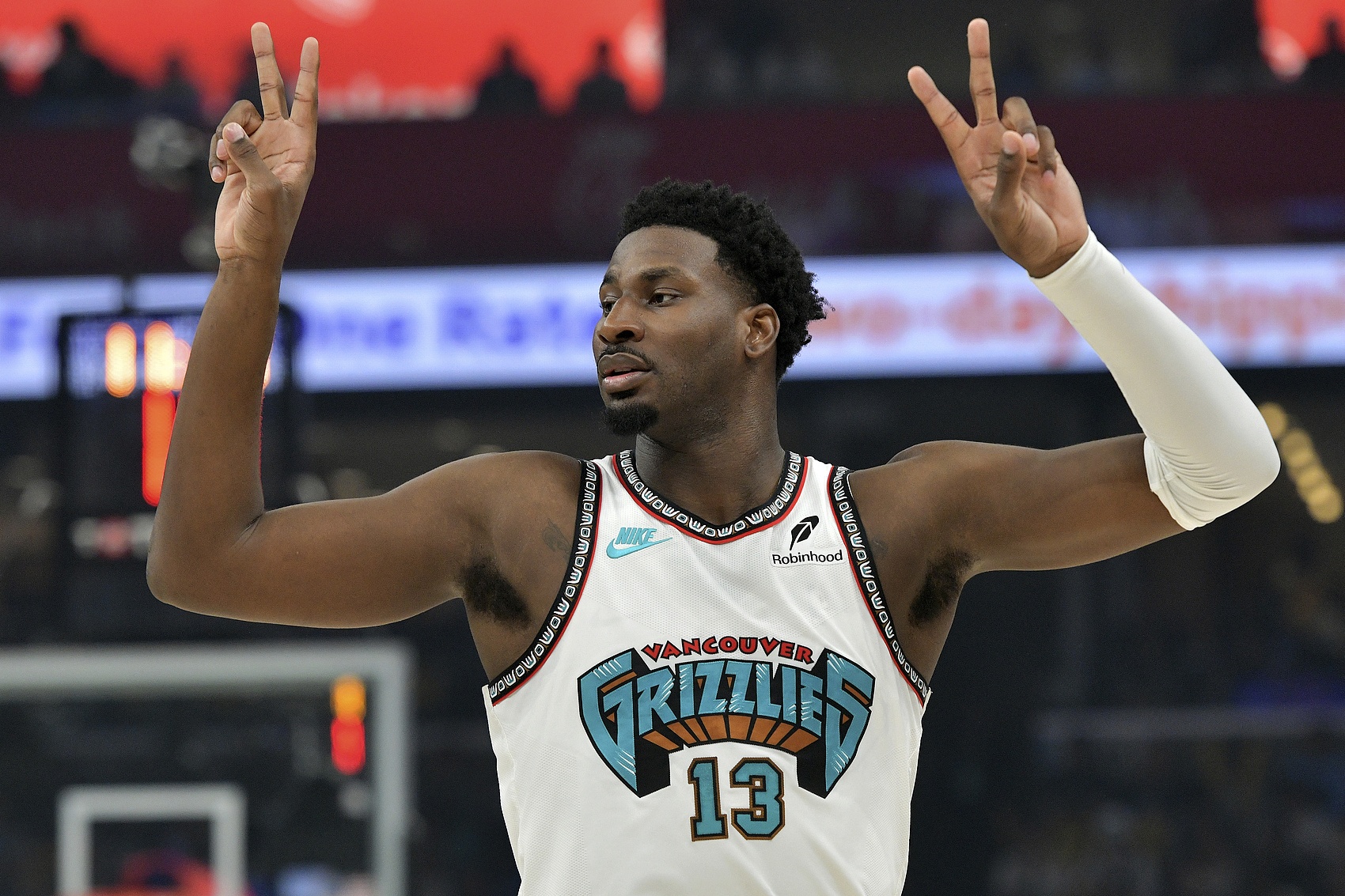 开云-分道扬镳？老詹与湖人规划出现分歧 冠军窗口与长期建队目标冲突