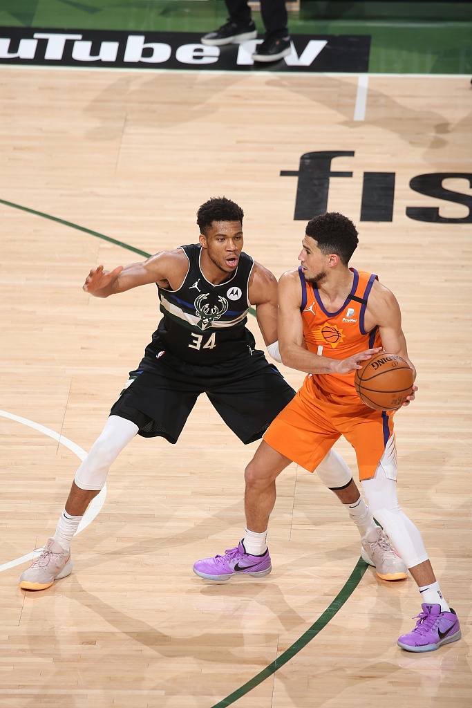 开云-总决赛单场40+什么水平？仅30人做到 张伯伦仅1次 第一竟不是神！