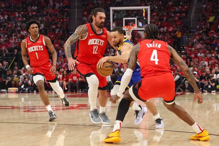 又是4笔签约,火箭捡到2个宝贝,进入西部第一梯队,就等冲冠了