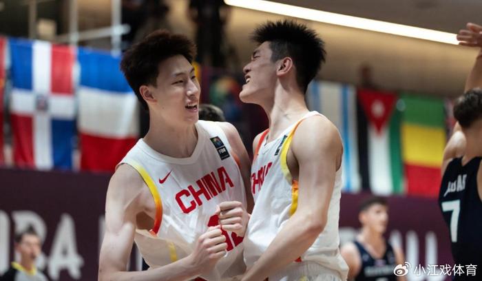 开云娱乐-狂输49分小组垫底？男篮三战全败被打崩溃：遭210万人口小国打爆