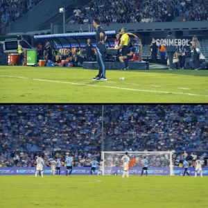 开云-太淡定了！斯卡洛尼看阿尔马达世界波：一直叉腰，摸了下脸转身