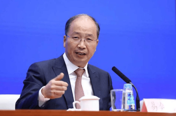 易会满落马:在任五年,1700家IPO,上证仅上涨190点