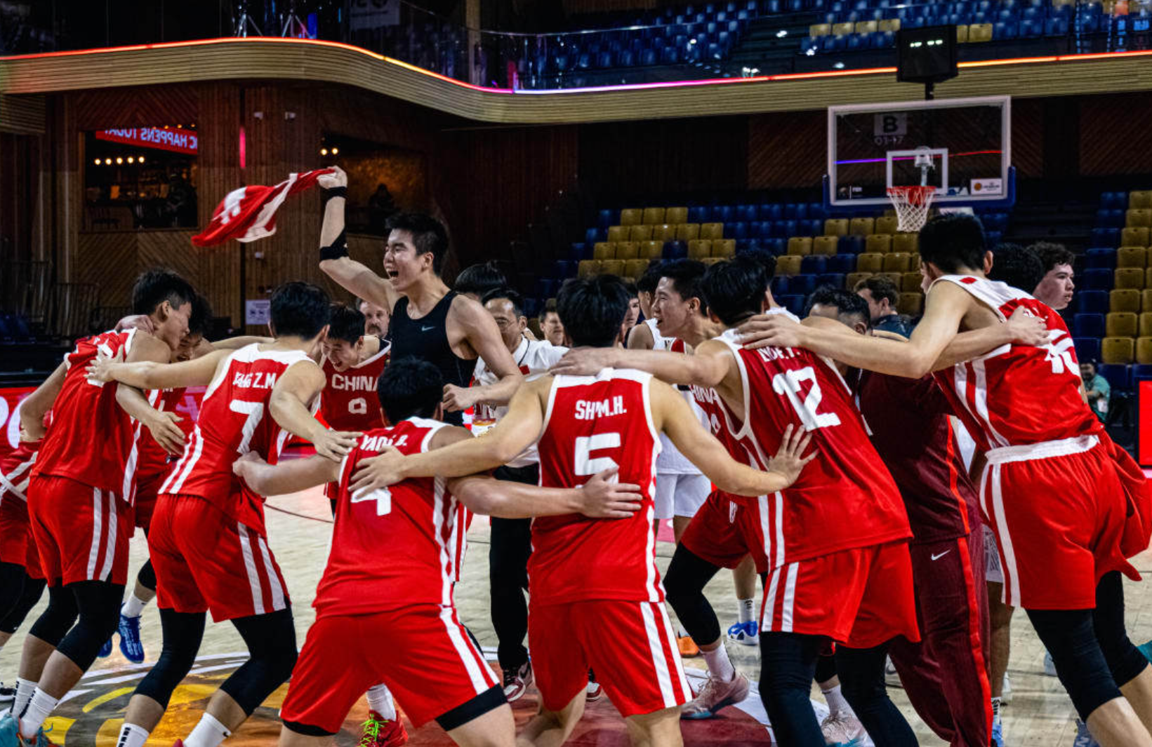 U16晋级亚青赛决赛！王建军一战成名，攻守+用人+调整很完美！