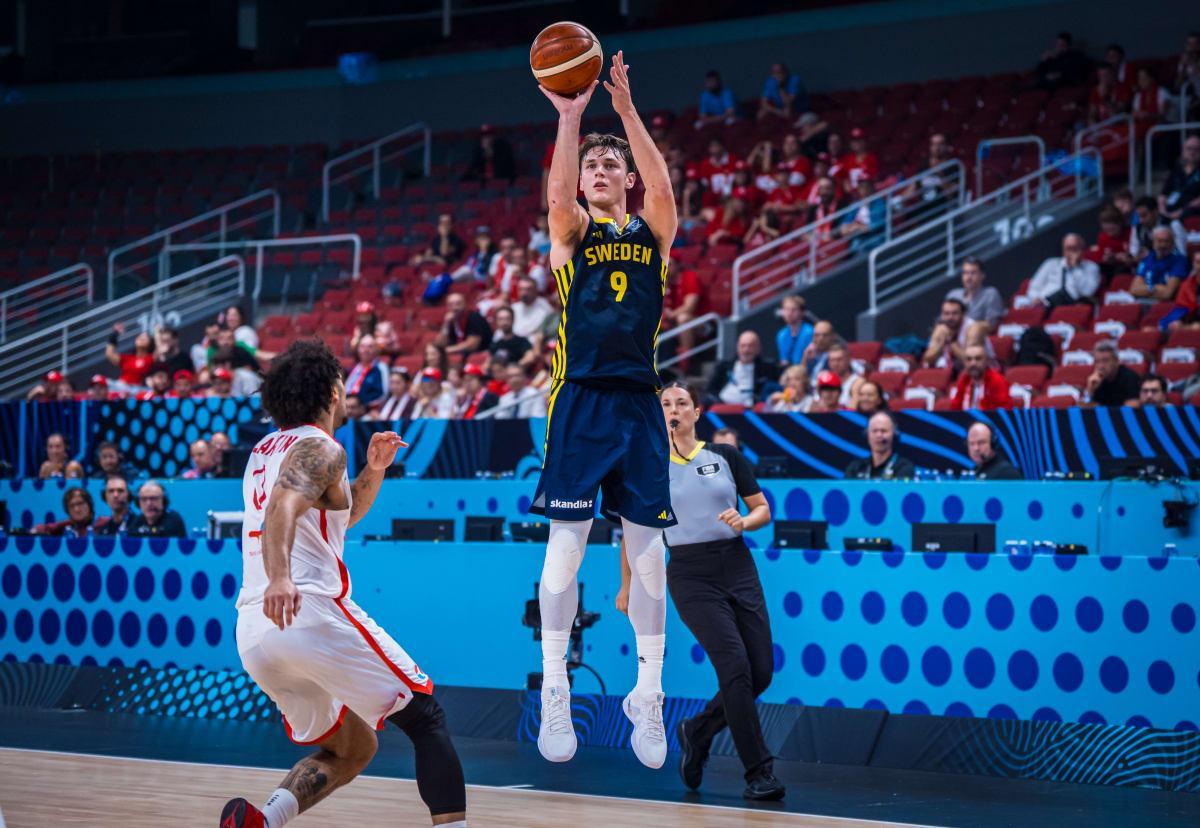 开云入口-欧锦赛期间表现稳定!热火后场新星已经是瑞典队的核心人物了?