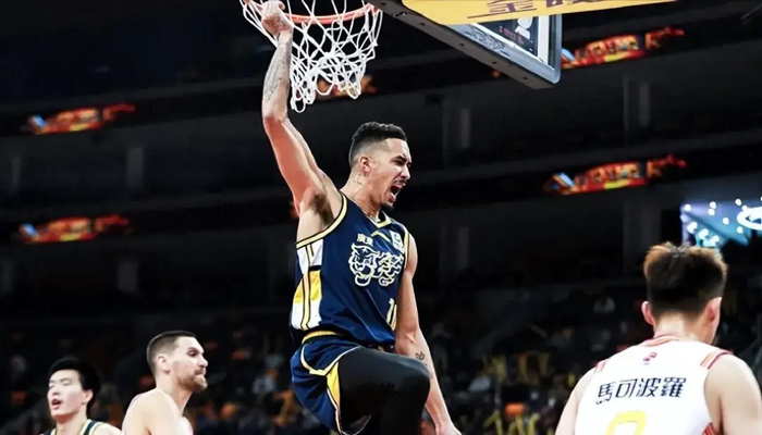 开云官网-萨姆纳和奎因已经把宏远当家！真心喜欢这里，希望带领广东夺冠|广东宏远|广东男篮|徐杰|深圳男篮|篮板_新浪体育_新浪新闻