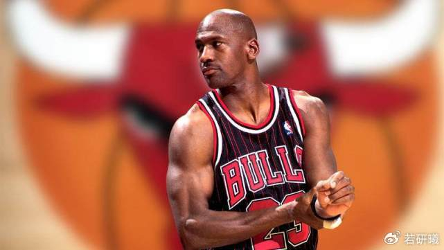 乔丹评历史最强五人组，科比詹皇均无缘，网友：这阵容能6连冠|勒布朗·詹姆斯|科比·布莱恩特|皮蓬|奥拉朱旺|总冠军_新浪体育_新浪新闻