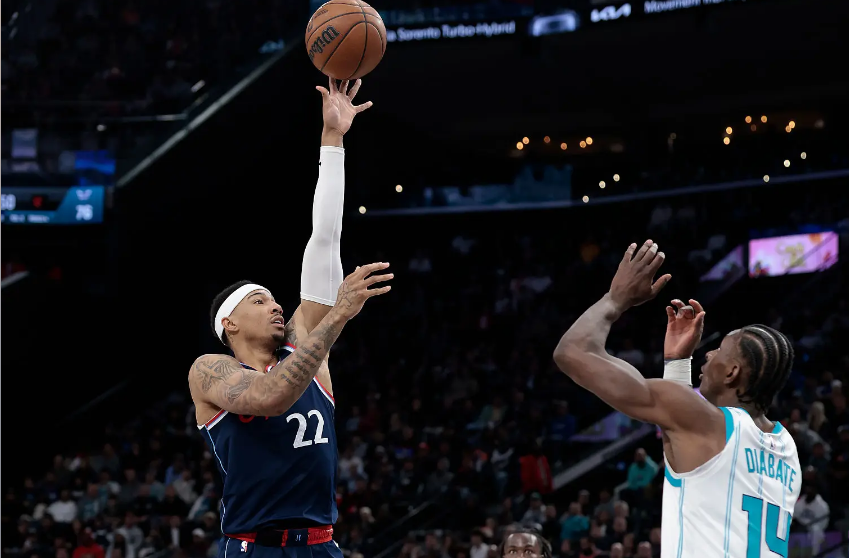 开云官网-又一次拿下高分！快船侧翼新星这下不会再跌出轮换阵容了吧？