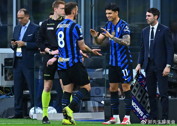 开云娱乐-曾被估价4000万欧！蓝黑小将又遭遇重伤，国米追求17岁超新星|国际米兰|卡尔博尼|范赫斯登|巴雷拉|科斯托夫_新浪体育_新浪新闻