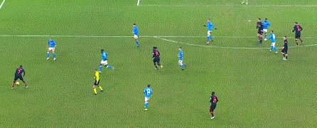 开云娱乐-【意甲】凯西绝平球被VAR吹掉 AC米兰主场负不勒斯