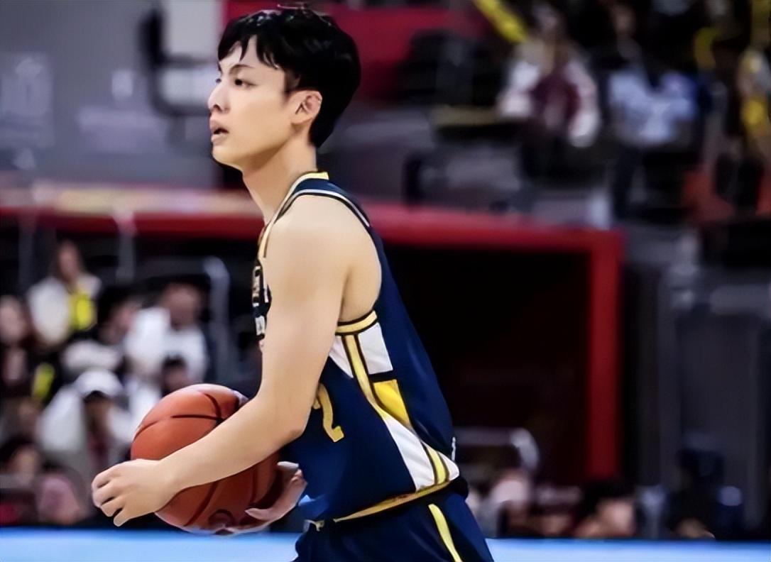 开云在线-广东VS南京前瞻：外援状态火热，广东双杀无悬念？郭昊文单核