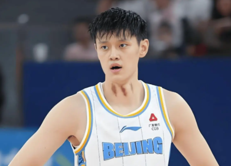 开云官网-让周琦替补，减曾凡博战术，引超级小外，北京队最佳调整方案浮现