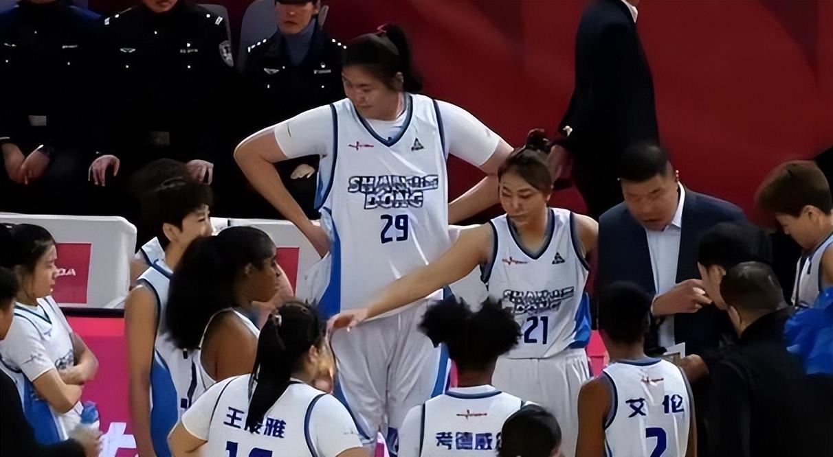 开云-四核驱动破外线 奇兵高效定胜局——山东女篮94-78浙江稳固前四