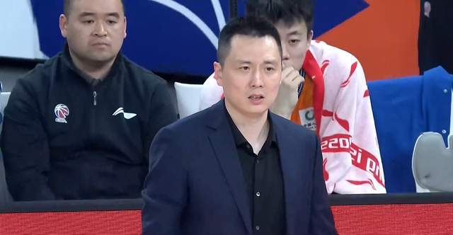 开云官网-0-12开局又如何?豪门末节23-9强势逆转,大王创纪录成史上第6人