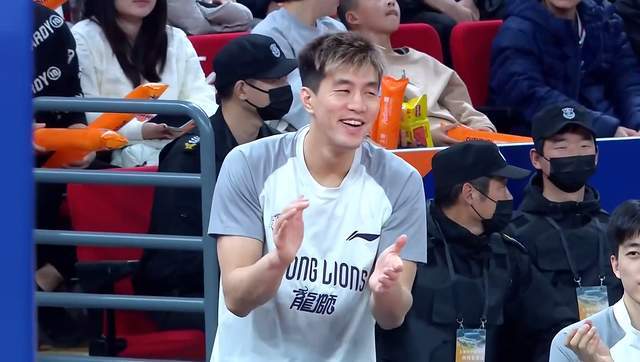 开云官网-0-12开局又如何?豪门末节23-9强势逆转,大王创纪录成史上第6人