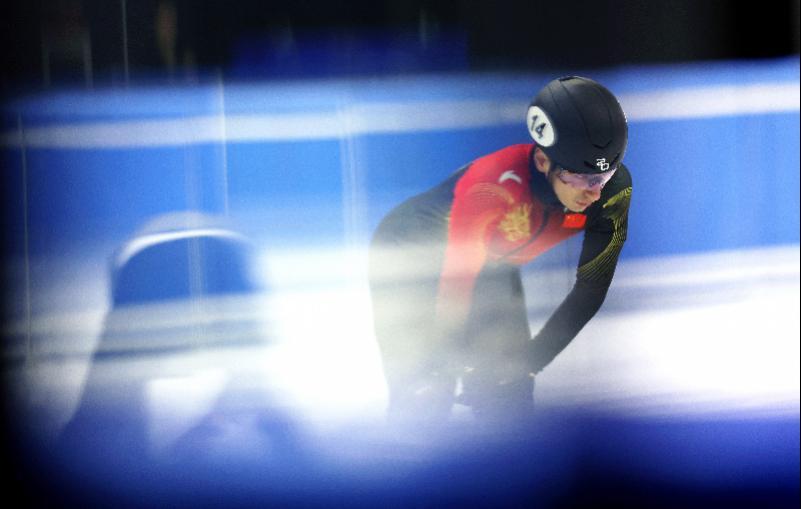 开云APP-米兰冬奥会将至!中国短道速滑队以接力为核心、多点冲牌