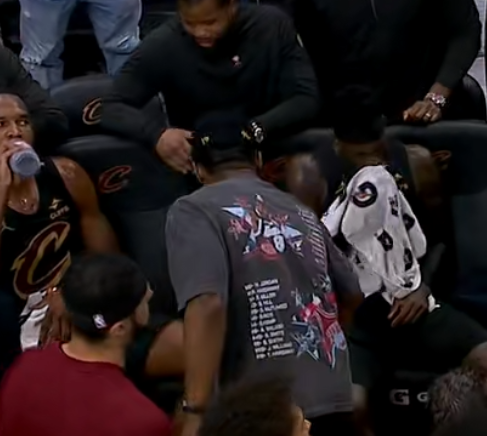 kaiyun-有哈登无米球:骑士也能赢活塞?