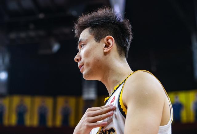 开云娱乐-【早报】足球王国请外教：安切洛蒂将执教巴西！