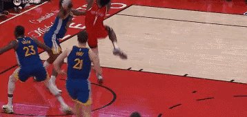 开云官网-互喷、摔跤、伤退！火勇大战摩擦不断变身格斗现场