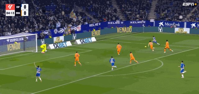 【西甲】皇马客场爆冷0比1不敌西班牙人，吕迪格伤退